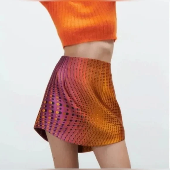 NWT Zara Geometric Print Dolphin Hem Mini Skirt - Picture 2 of 8